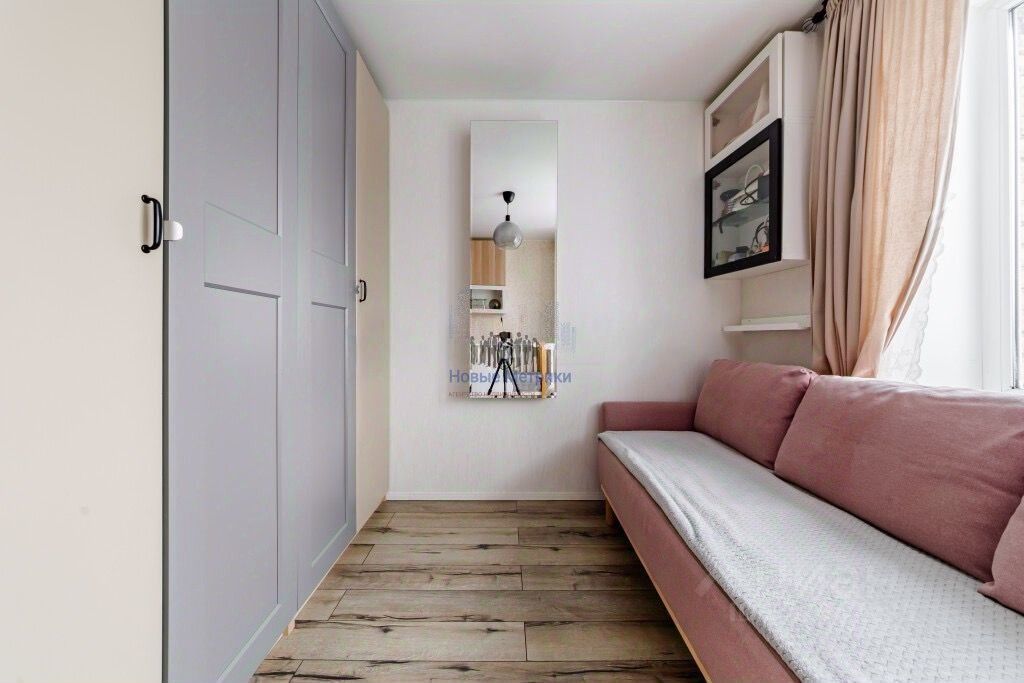 Продажа 2-комн квартиры на вторичном рынке 2-й Муринский проспект, 22