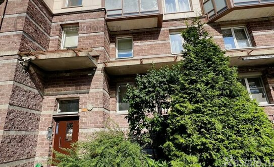 Продажа 1-комн квартиры на вторичном рынке Шуваловский пр-кт,  д. 37,  к. 1