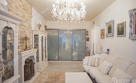 Продажа 2-комн квартиры на вторичном рынке Лиговский пр-кт,  д. 130