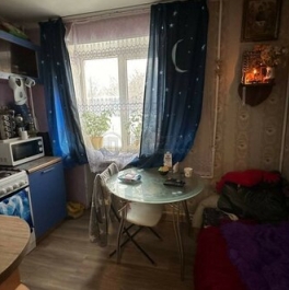 Продажа 2-комн квартиры на вторичном рынке Львовский, ул Горького,  д. 5/12