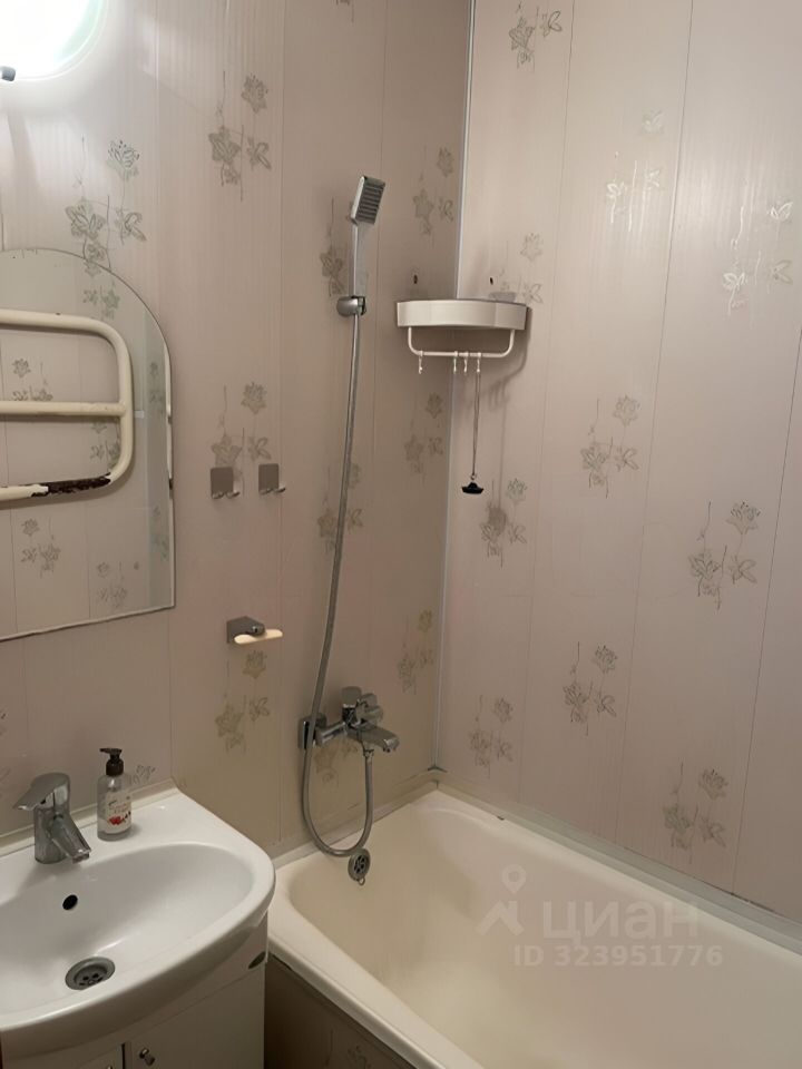 Продажа 2-комн квартиры на вторичном рынке Королев, Садовая улица, 11