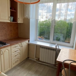 Продажа 3-комн квартиры на вторичном рынке пр-кт Ленина,  д. 75