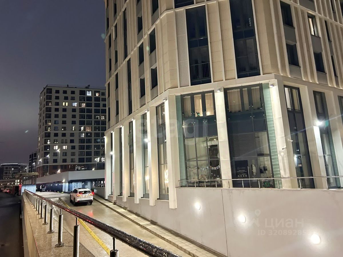 Продажа 2-комн квартиры на вторичном рынке проспект Крузенштерна, 4