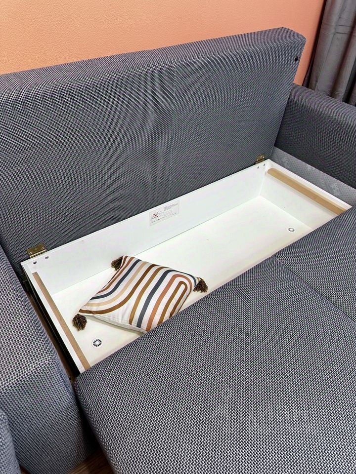 Аренда 1-комн квартиры на вторичном рынке Новоселье городской поселок, улица Парадная, 2/13