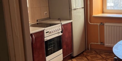 2-комн квартира улица Лазо, 5