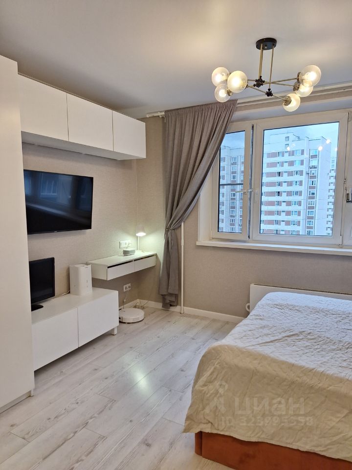 Продажа 2-комн квартиры на вторичном рынке улица Генерала Кузнецова, 11К1