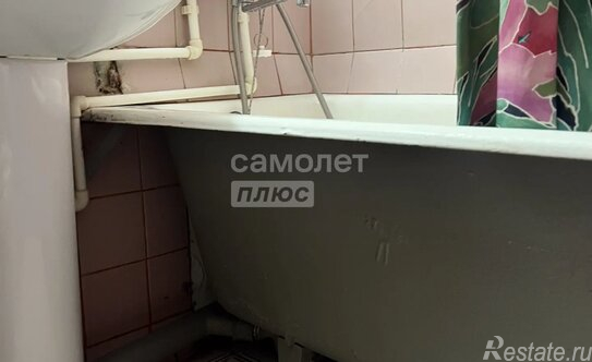 Продажа 1-комн квартиры на вторичном рынке Пионерская Б. ул,  д. 33 к2