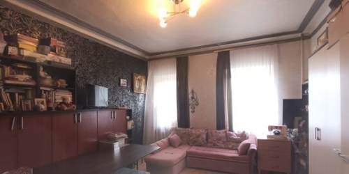 4-комн квартира 20-я линия,  д. 13