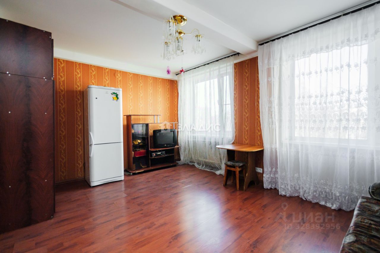 Продажа 4-комн квартиры на вторичном рынке Светлановский проспект, 46К1
