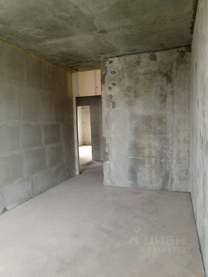 Продажа 2-комн квартиры на вторичном рынке Производственная улица, 17