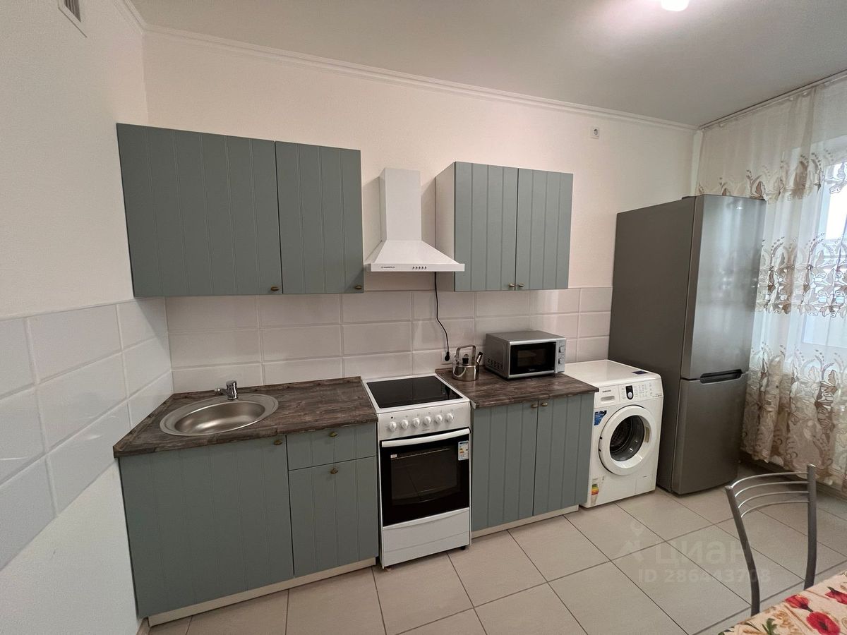 Аренда 1-комн квартиры на вторичном рынке Судостроительная улица, 17