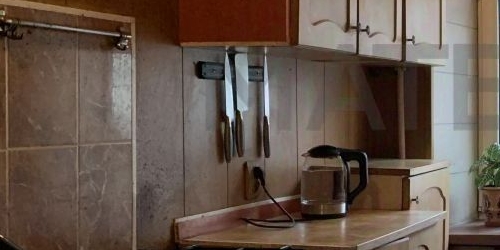 3-комн квартира улица Полозова, 17