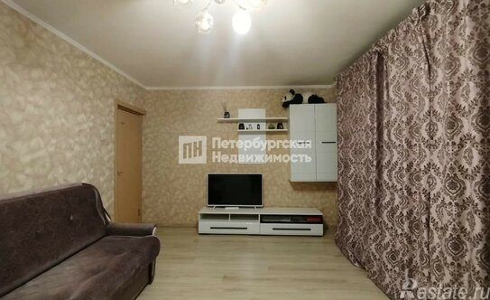 Продажа 2-комн квартиры на вторичном рынке ул Чудновского,  д. 2/11