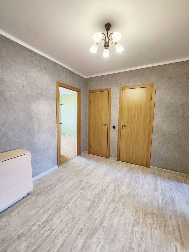 Продажа 3-комн квартиры на вторичном рынке пос. Шушары, Славянка тер., улица Изборская, 1к2