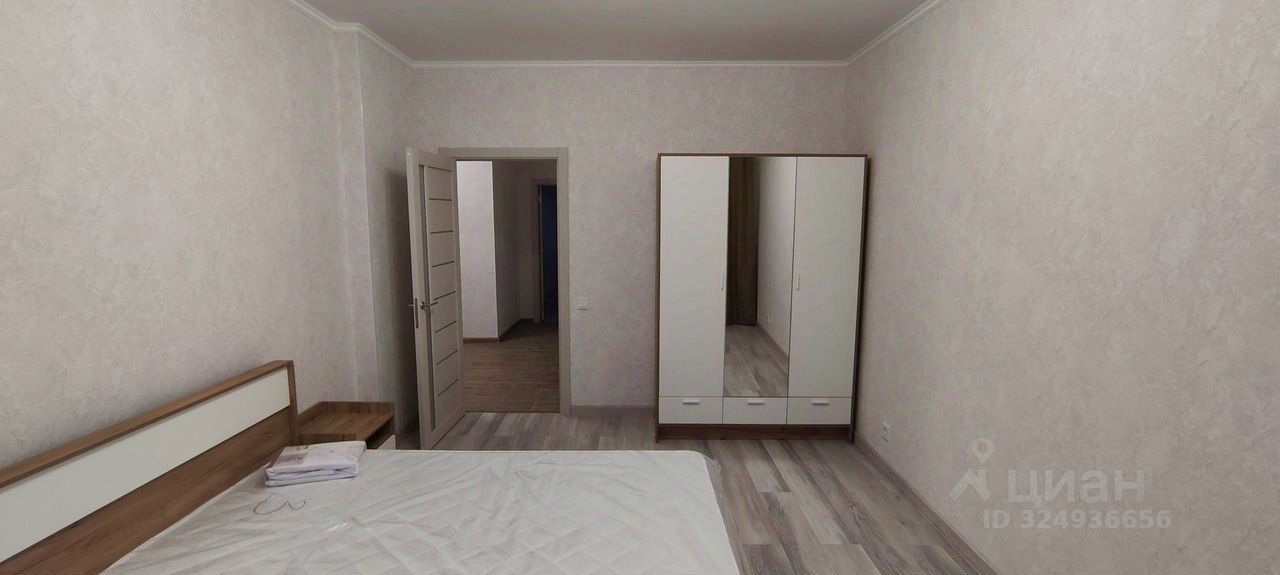 Аренда 3-комн квартиры на вторичном рынке Лобня, улица Калинина,  д. 13