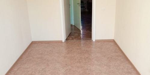 Комната Петергоф г., Эрлеровский бул. ,  д. 6