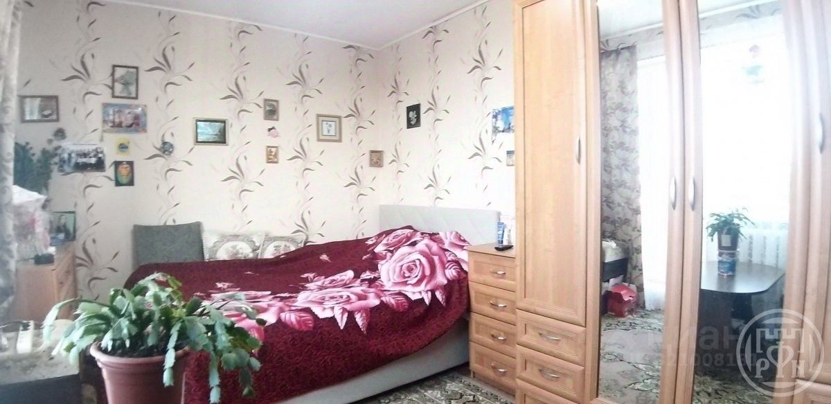 Продажа 3-комн квартиры на вторичном рынке д. Лесколово, улица Красноборская, 21