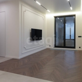 Продажа 3-комн квартиры на вторичном рынке Петровский пр-кт,  д. 28 к2 с1