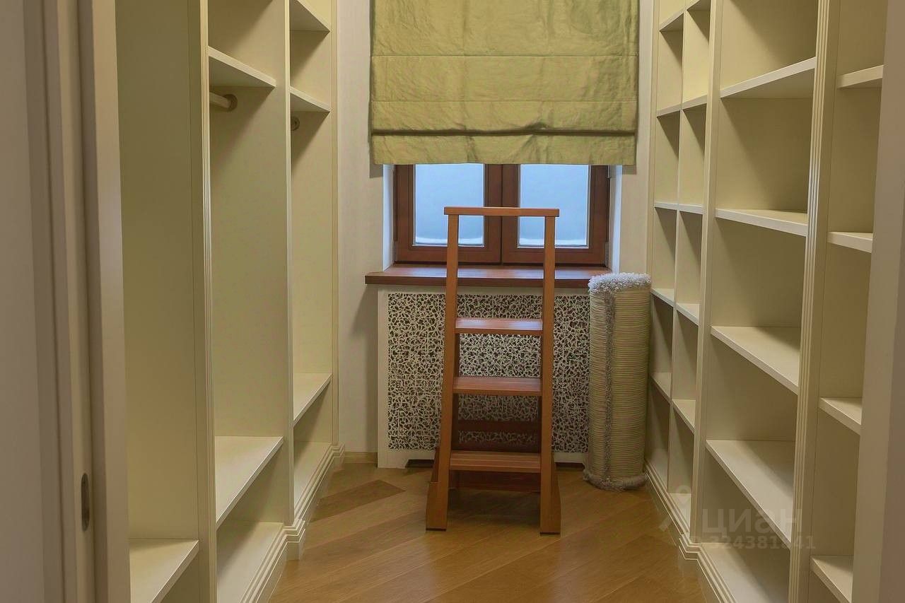 Продажа 2-комн квартиры на вторичном рынке переулок Печатников, 3С1