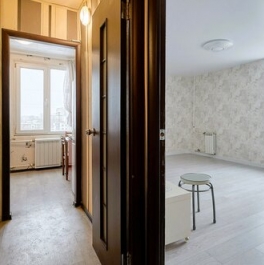 Продажа 2-комн квартиры на вторичном рынке ул Подводника Кузьмина,  д. 1/2