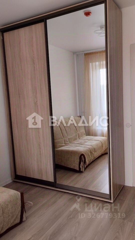 Продажа 2-комн квартиры на вторичном рынке улица Александры Монаховой, 91к1