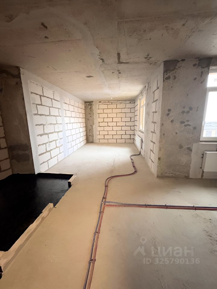 Продажа 2-комн квартиры на вторичном рынке пос. Развилка, проезд Римский, 13