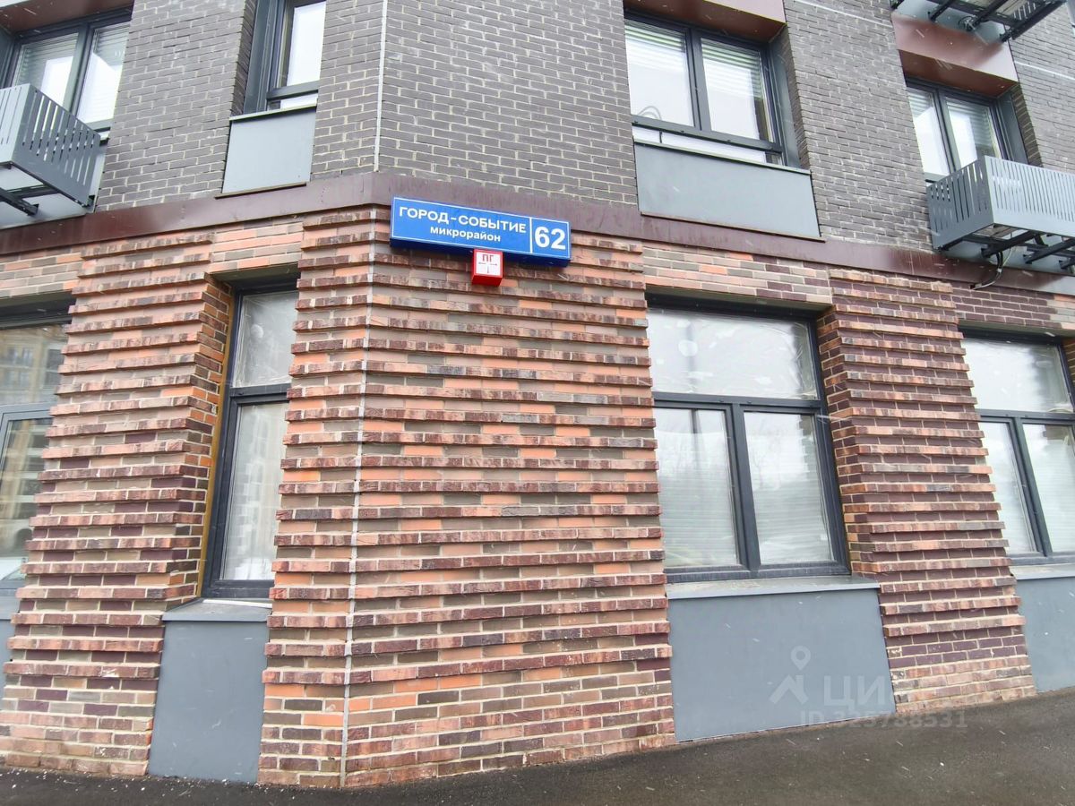 Продажа 3-комн квартиры на вторичном рынке Город-событие мкр, с. Лайково, 62