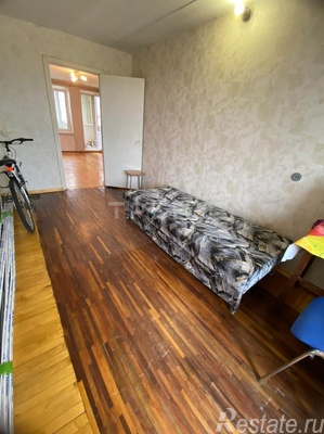 Продажа 3-комн квартиры на вторичном рынке Колпино, Трудящихся б-р,  д. 13