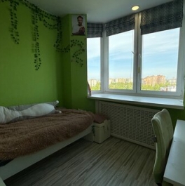 Продажа 2-комн квартиры на вторичном рынке Орджоникидзе ул,  д. 52