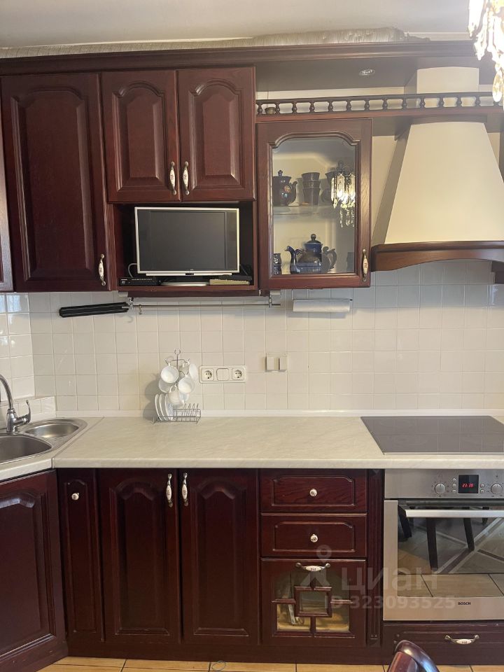 Аренда 3-комн квартиры на вторичном рынке Планерная улица, 47К5