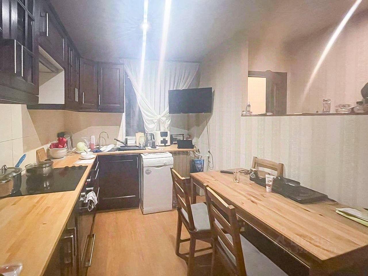 Продажа 2-комн квартиры на вторичном рынке Красное Село, Стрельнинское шоссе, 37