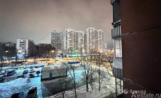 Аренда 3-комн квартиры на вторичном рынке ул Миклухо-Маклая,  д. 22