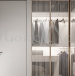 Продажа 4-комн квартиры на вторичном рынке Поклонная улица