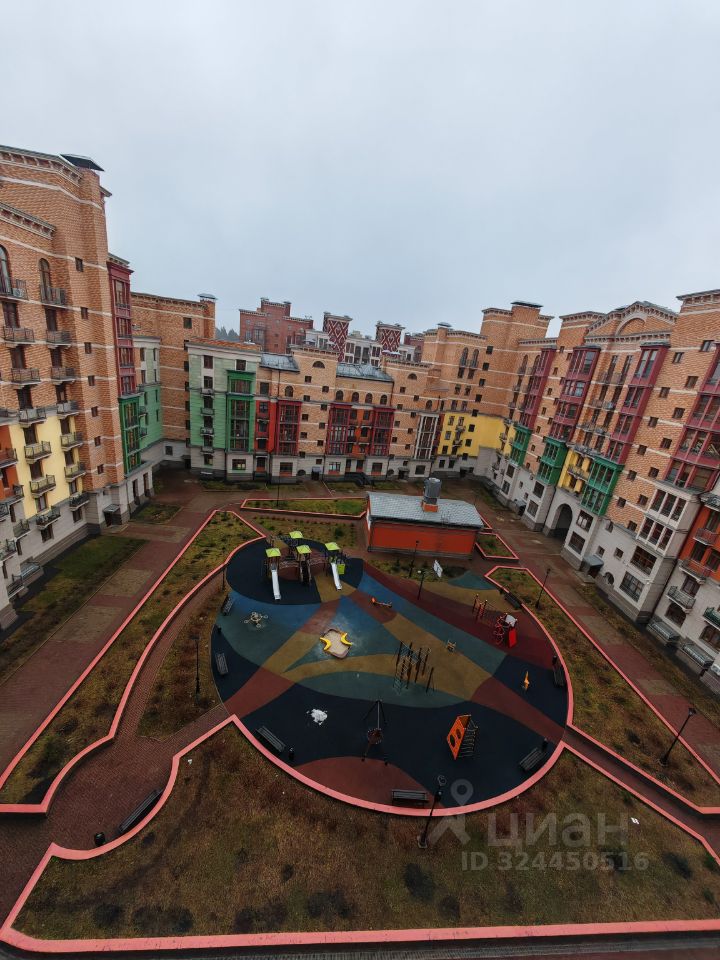 Продажа 1-комн квартиры на вторичном рынке Сабурово пгт, улица Рождественская,  д. 2