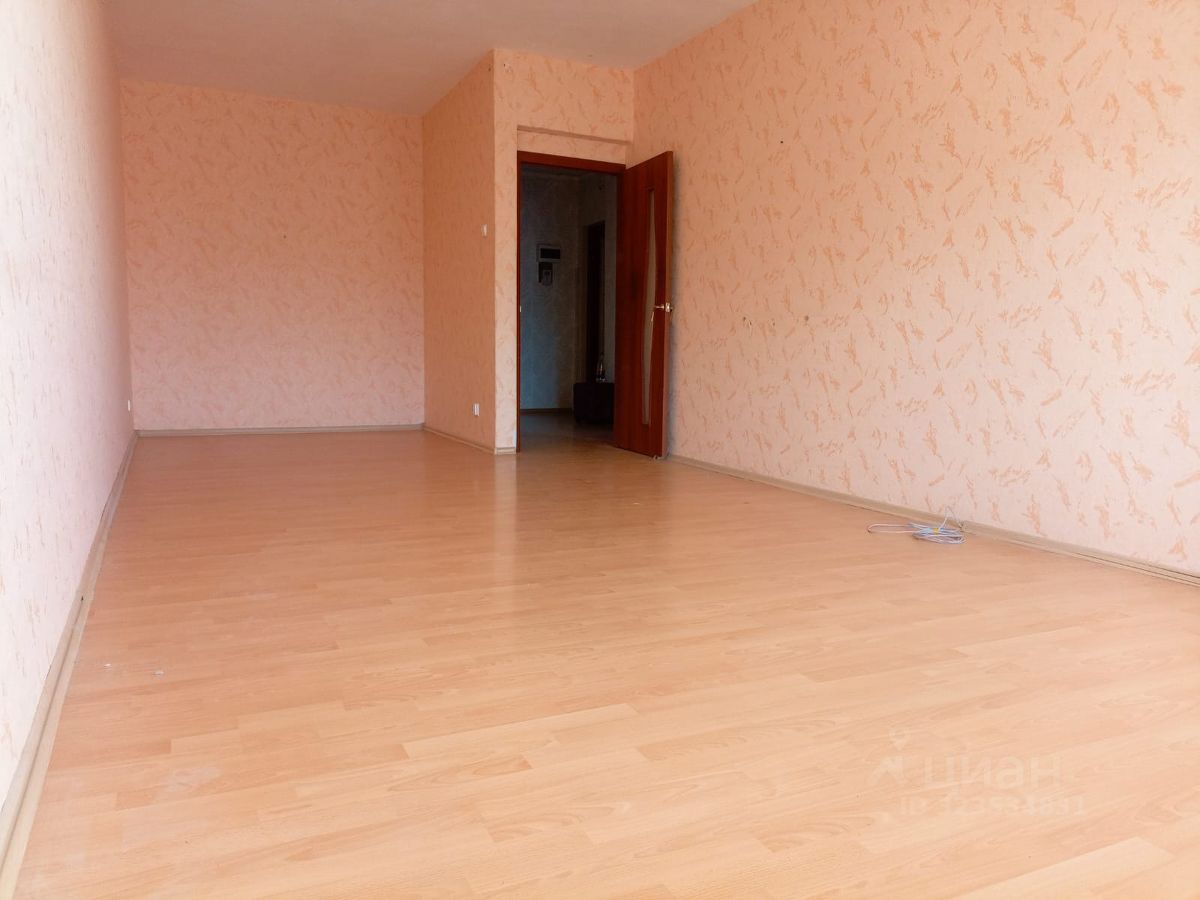 Продажа 1-комн квартиры на вторичном рынке Пушкин, Малиновская улица, 11