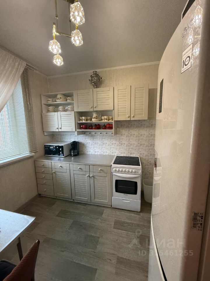 Аренда 2-комн квартиры на вторичном рынке 2-я Вольская улица, 20