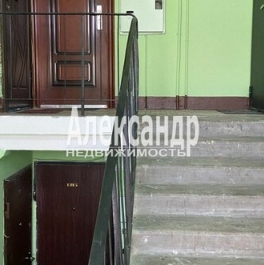 Продажа 3-комн квартиры на вторичном рынке Выборг, ул Сухова,  д. 10