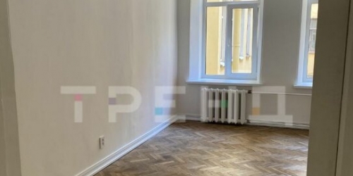 3-комн квартира 18-я линия,  д. 23