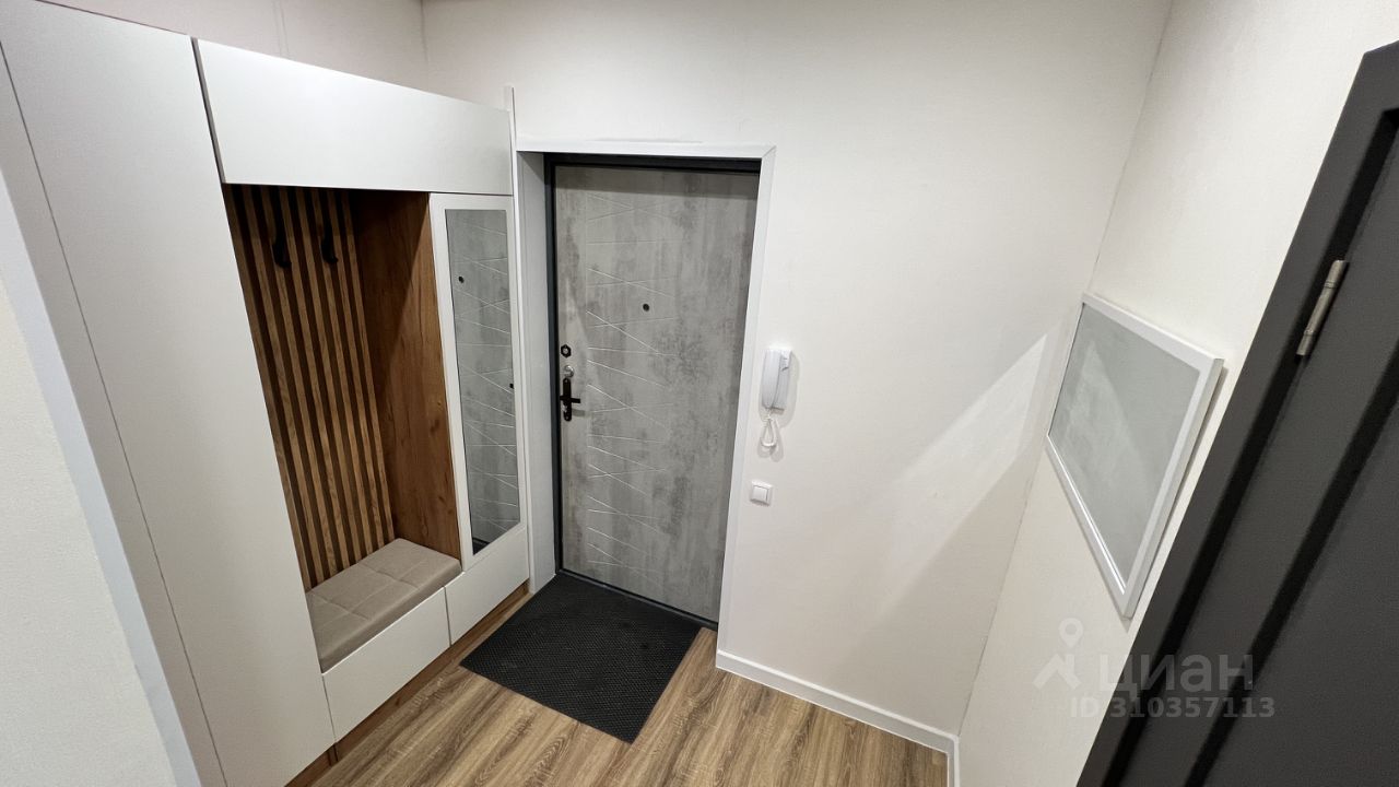 Аренда 2-комн квартиры на вторичном рынке Одинцово, улица Маковского, 28