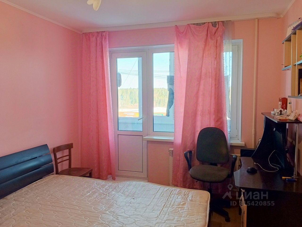 Продажа 4-комн квартиры на вторичном рынке Рощино пгт, улица Советская, 27