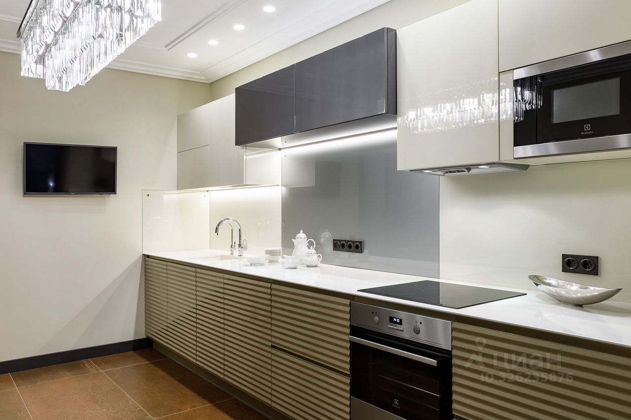 Продажа 2-комн квартиры на вторичном рынке Московский проспект, 183-185Ак2