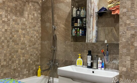 Продажа 3-комн квартиры на вторичном рынке ул Демьяна Бедного,  д. 17,  к. 1