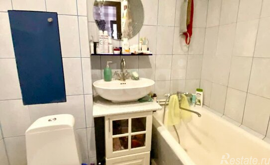 Продажа 1-комн квартиры на вторичном рынке Серпухов, Весенняя улица,  д. 8