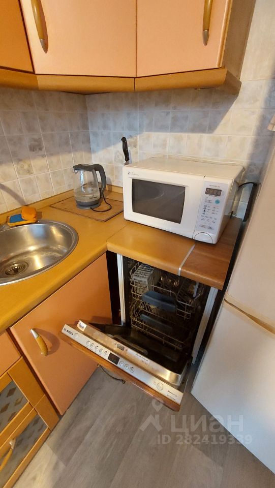 Аренда 1-комн квартиры на вторичном рынке улица Академика Пилюгина, 20К2