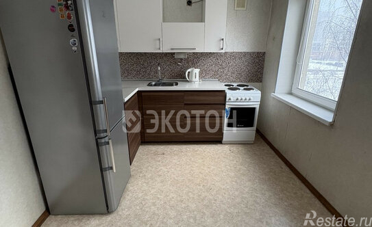 Продажа 2-комн квартиры на вторичном рынке ул Камышовая,  д. 20