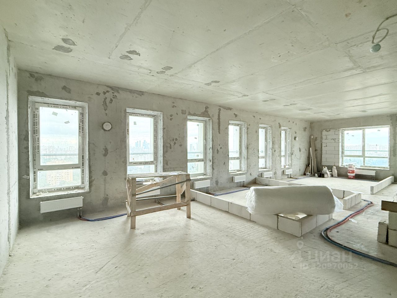 Продажа 4-комн квартиры на вторичном рынке Аминьевское шоссе, 4Дк3литА