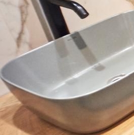 Продажа 3-комн квартиры на вторичном рынке Прилукская улица, 28к2