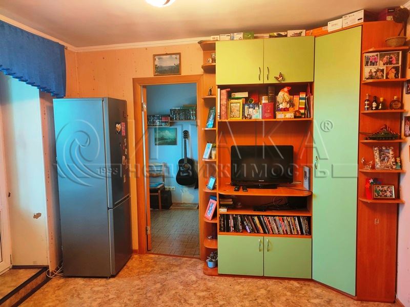 Продажа 2-комн квартиры на вторичном рынке Бугры, Парковая,  д. 16