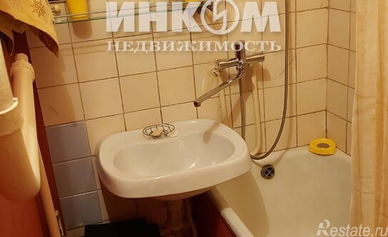 Аренда 1-комн квартиры на вторичном рынке ул Ереванская,  д. 12,  к. 4