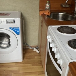 Аренда 3-комн квартиры на вторичном рынке улица Конёнкова,  д. 21